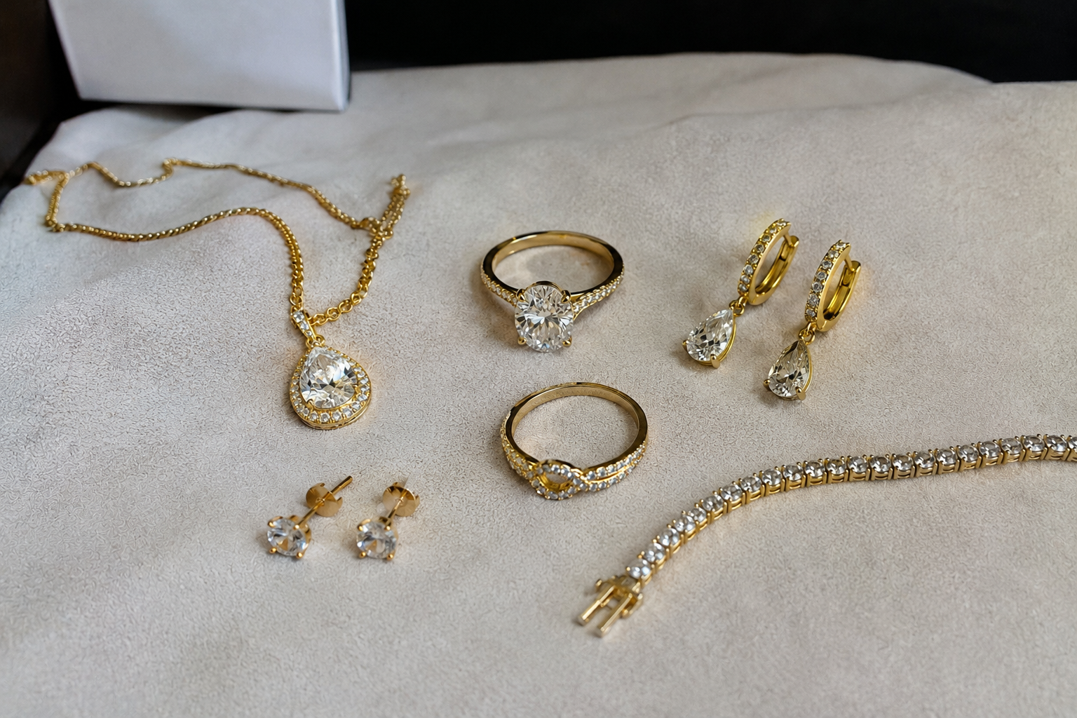 Jewelry reference image before CGI render